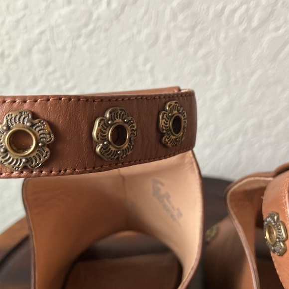 Coach: Brown Eddison G2503- adjustable ankle strap- Mule Heels- 5.5 - Picture 9 of 16